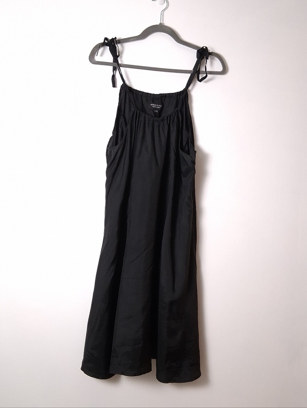 Venus & Mars Tie-shoulder Dress Black Satin A-line Size L to XL